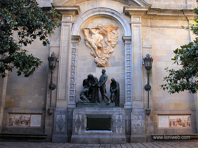 Monumento Héroes - Toniweb